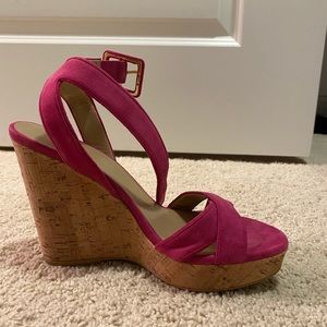 Stewart Weitzmen Wedge heels